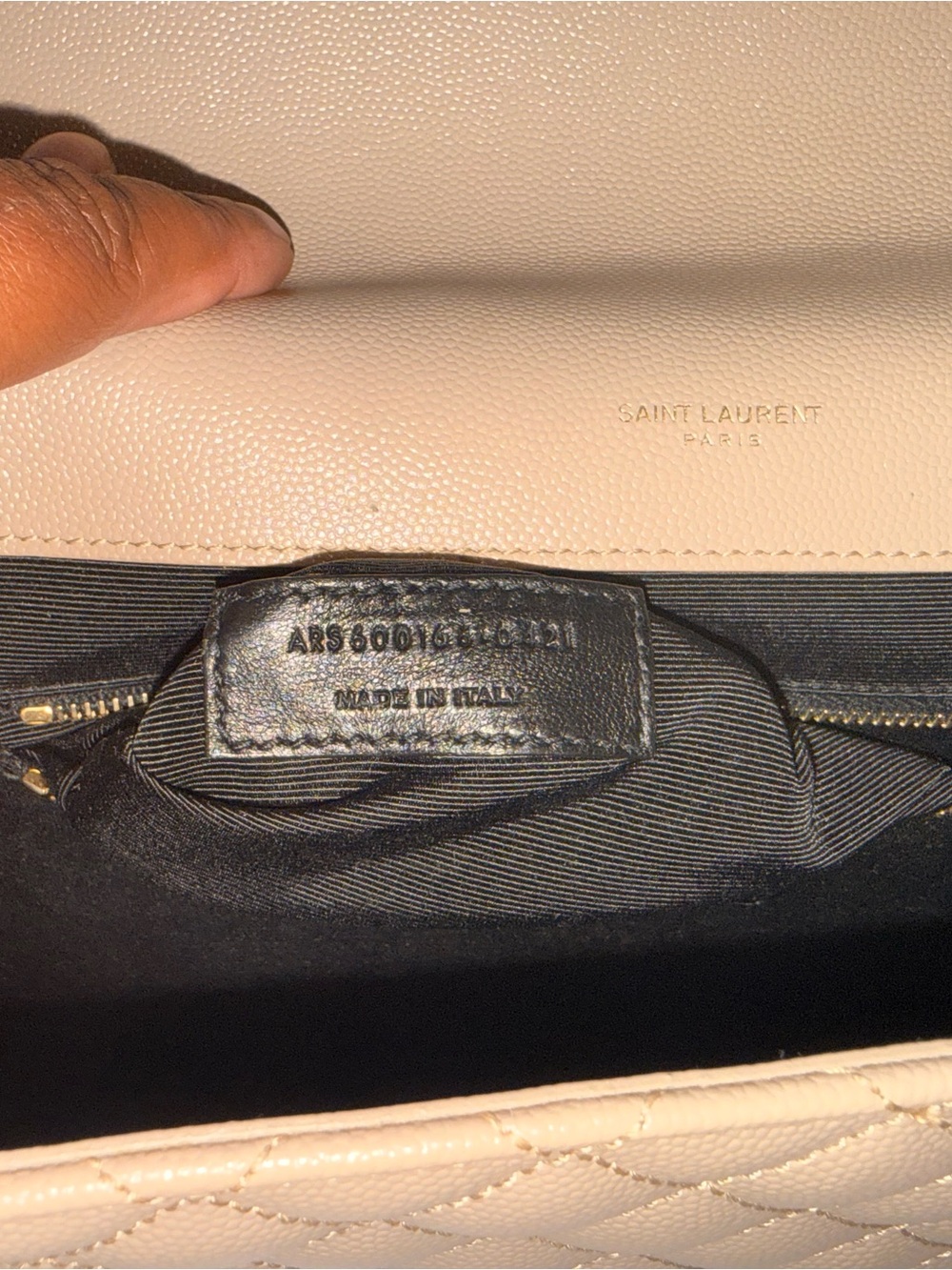 Saint Laurent Beige Quilted Leather Shoulder Bag with Gold YSL Logo - Picture 5 of 10